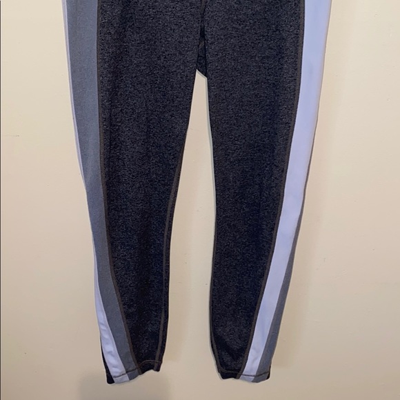 Athleta Yoga Pants - Picture 5 of 9